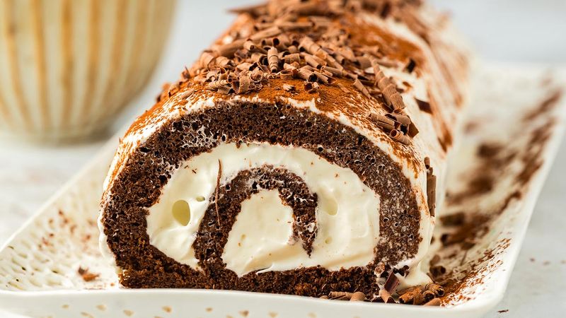 Tiramisu Roll
