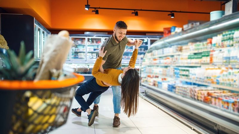 The Role Of Lighting And Music In Shopping Decisions