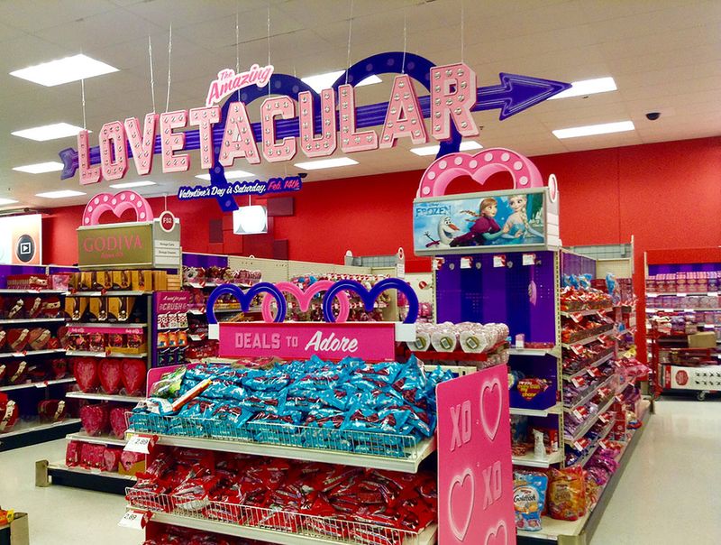 Why Seasonal Displays Encourage Unplanned Spending