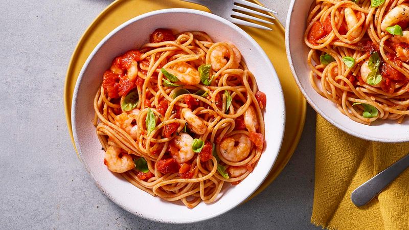 Prawn Pasta With Tomato Sauce