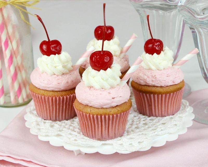 Strawberry Milkshake Cupcakes