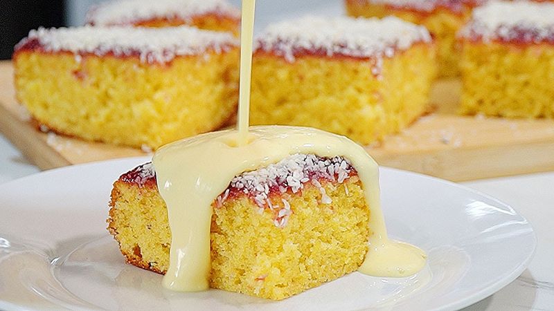 Sponge Pudding With Custard