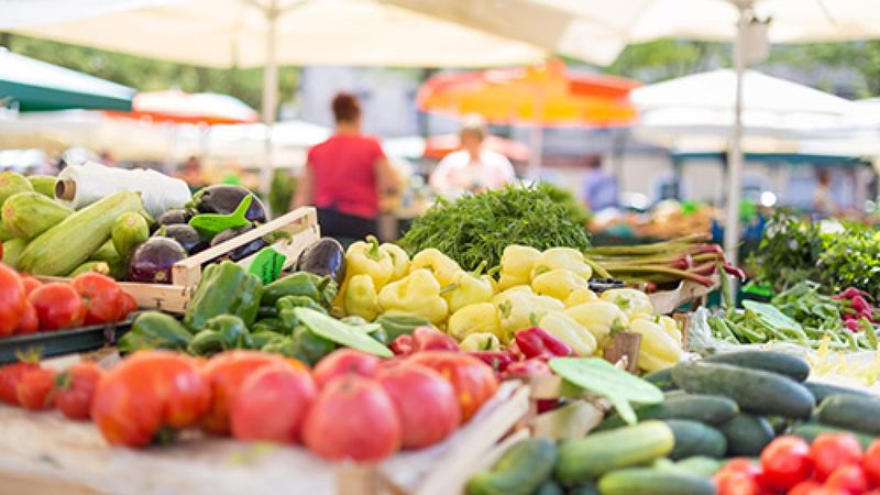 Using Seasonal And Locally Grown Produce