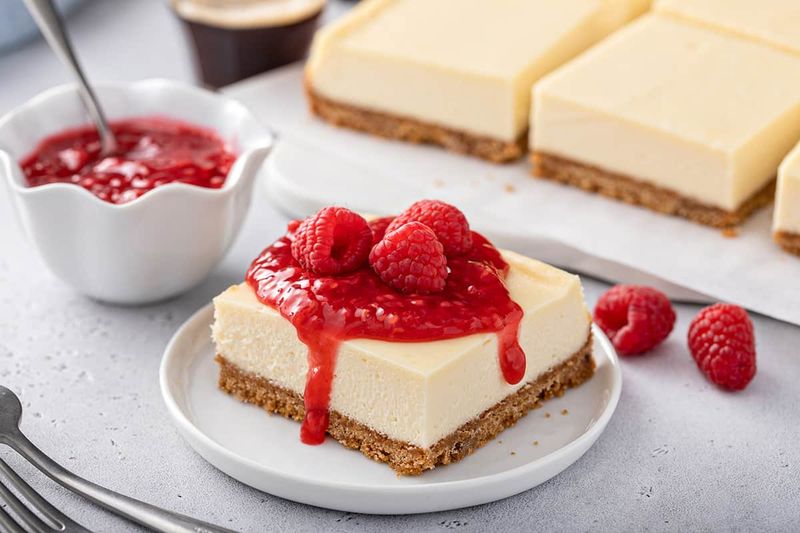 Baked Cheesecake Bars