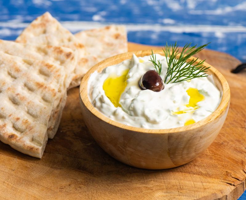 Tzatziki With Pitta