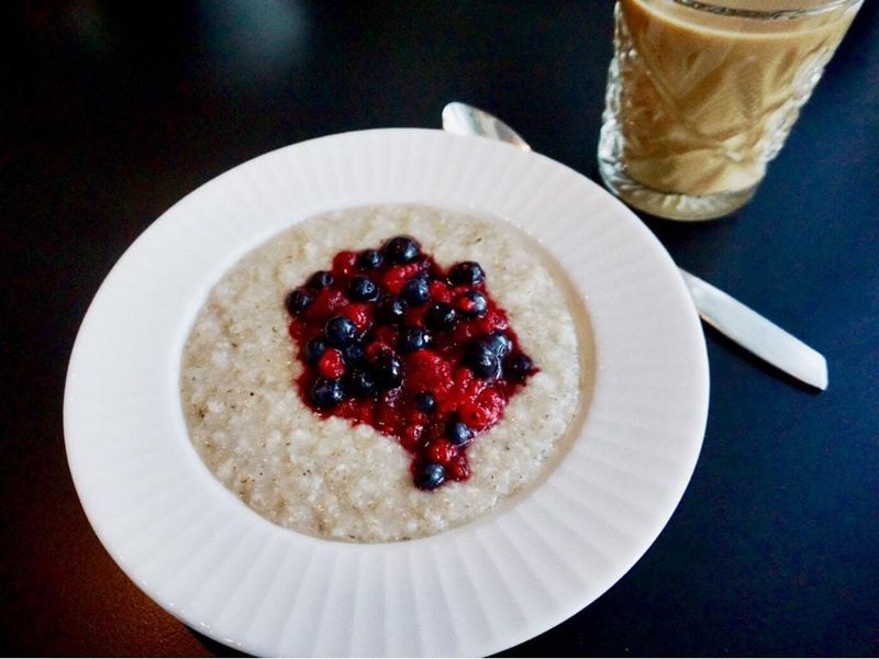 Finland – Porridge With Berries