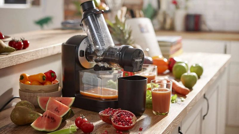 Philips Viva Cold Press Masticating Slow Juicer