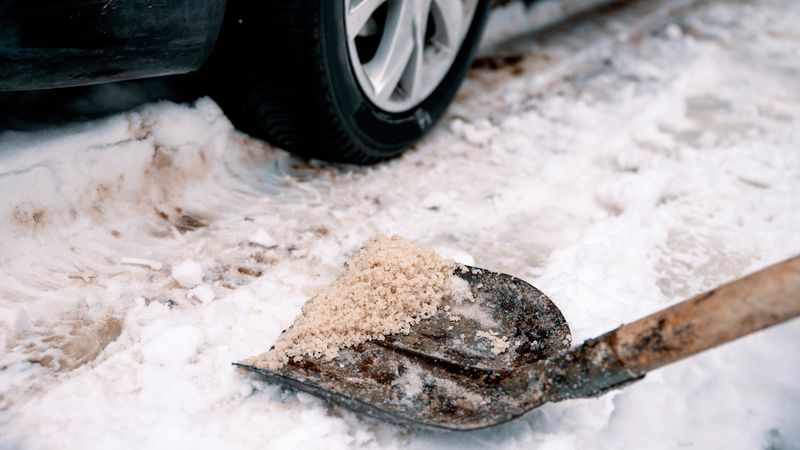Salt – Rust Removal And Ice Control