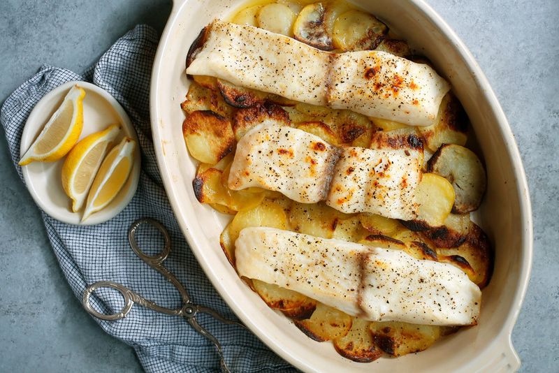 Baked Fish With Potatoes And Herbs