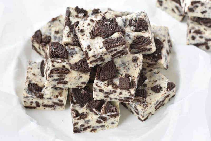 No-Bake Oreo Fudge Squares