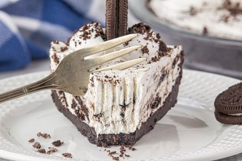Oreo Milkshake Pie
