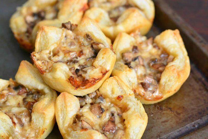 Mushroom And Garlic Pastry Puffs