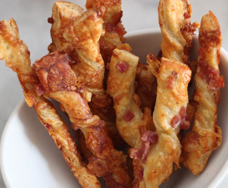 Ham And Cheese Puff Pastry Twists