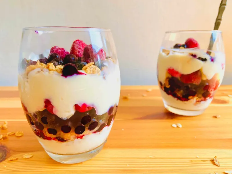 Yoghurt And Berry Parfait Cups