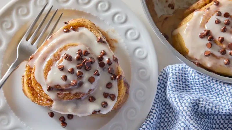 Chocolate Chip Cinnamon Rolls