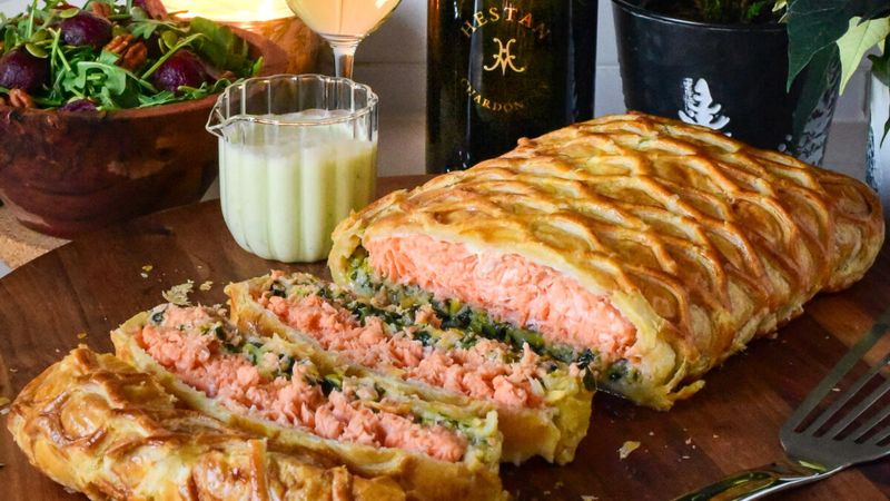 Salmon En Croute