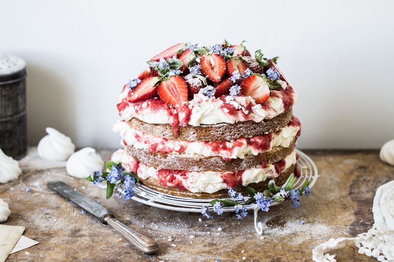 Eton Mess Cake