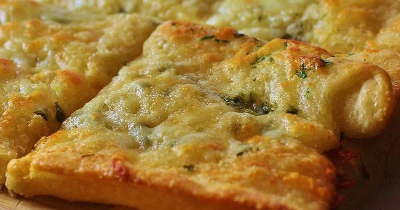Cheesy Garlic Flatbread Squares