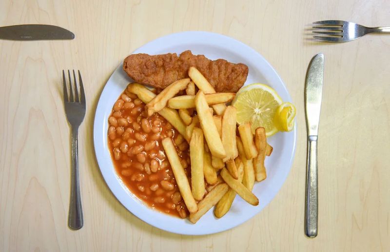 Chicken Nuggets With Chips And Beans