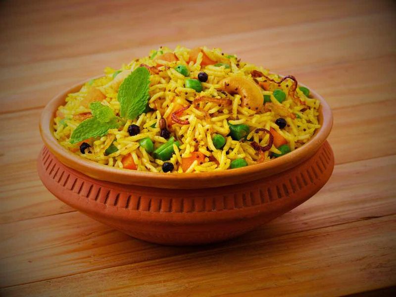 Flavouring Rice Dishes And Pilafs