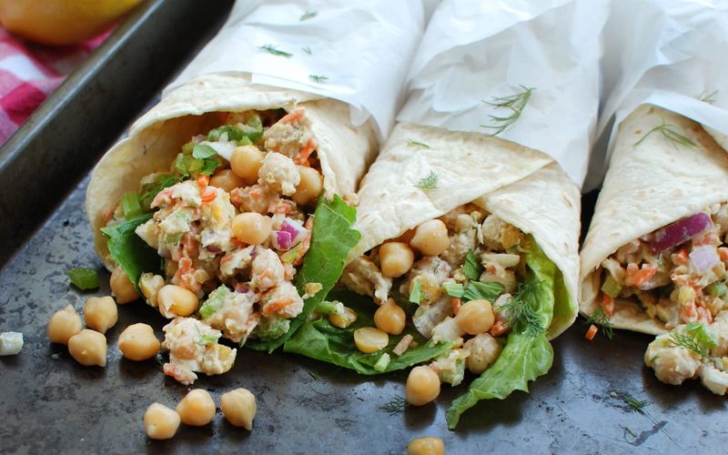 Chickpea And Spinach Flatbread Wraps