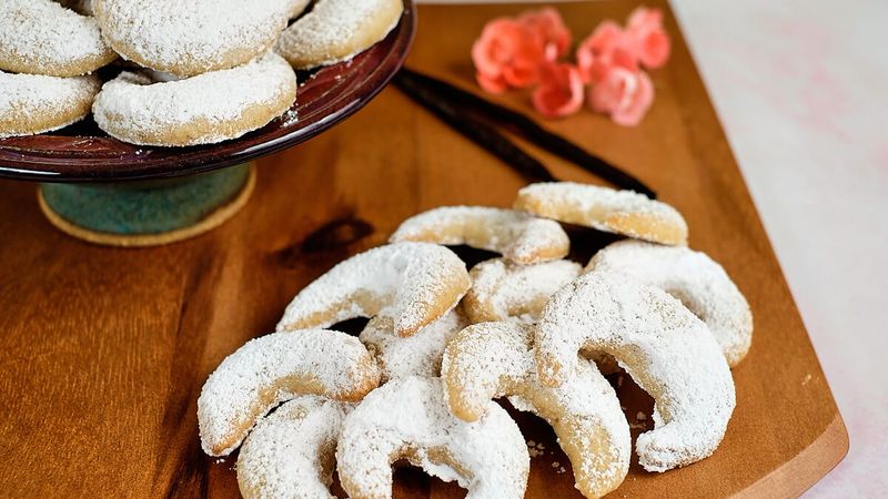 Vanilla Crescent Biscuits