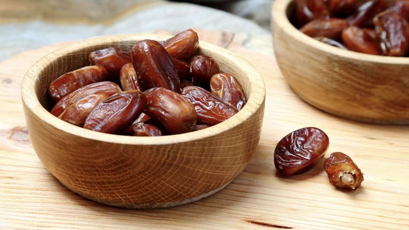 May Help Regulate Blood Sugar When Eaten In Moderation