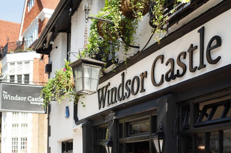 The Windsor Castle, Kensington