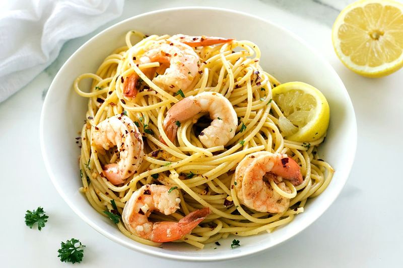 Garlic Prawn And Lemon Pasta