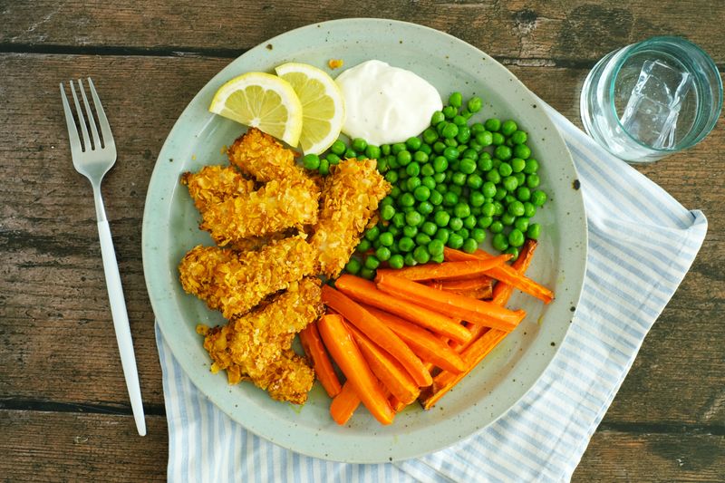 Fish Fingers With Peas And Sweetcorn