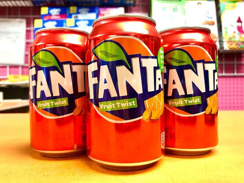 Fanta (Fruit Twist)