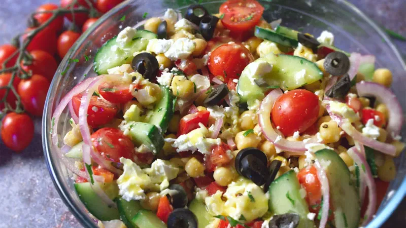 Chickpea Salad With Lemon Dressing