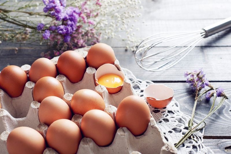 How Egg Freshness Affects Rise, Texture, And Flavour