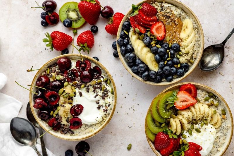 How To Build A More Balanced Bowl Of Oatmeal
