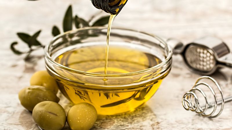 How Cold-Pressed Oils Behave In Heat