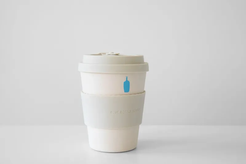 How Switching Your Coffee Cup Material Can Lower Microplastic Intake