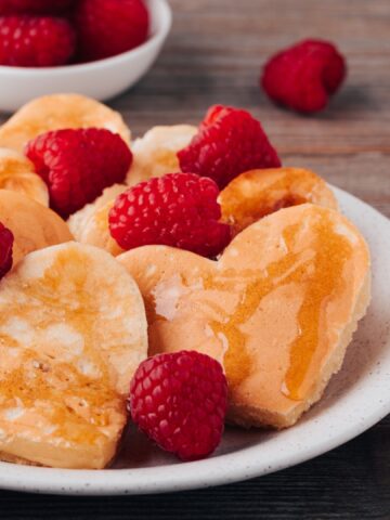 14 Adorable Breakfasts Perfect For Valentine’s Day Morning