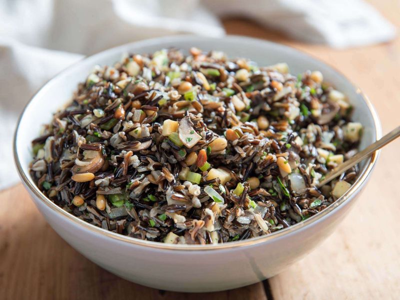 Build Lunch Around Higher-Fibre, Wholegrain Carbs