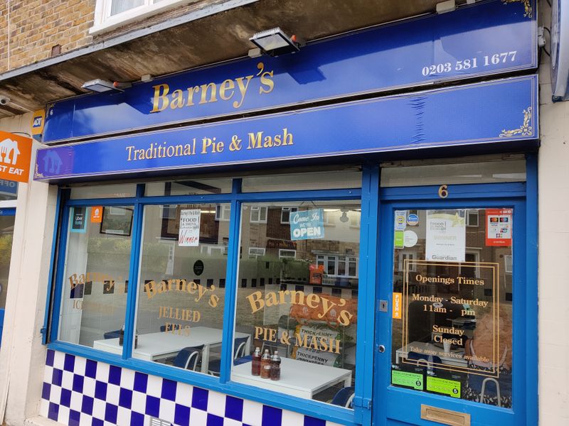 Barney's Pie & Mash (Walthamstow)