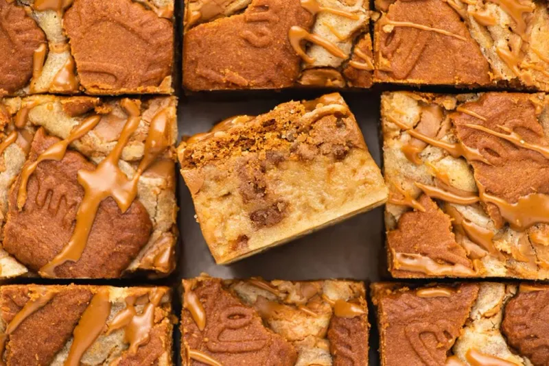 Biscoff Blondies