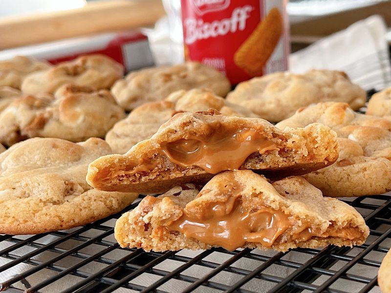 Biscoff Stuffed Cookies