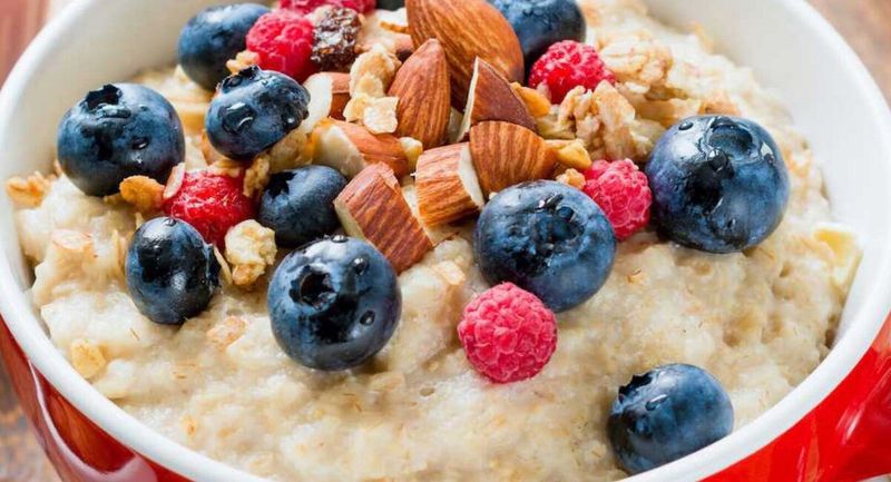 Porridge With Nuts And Berries