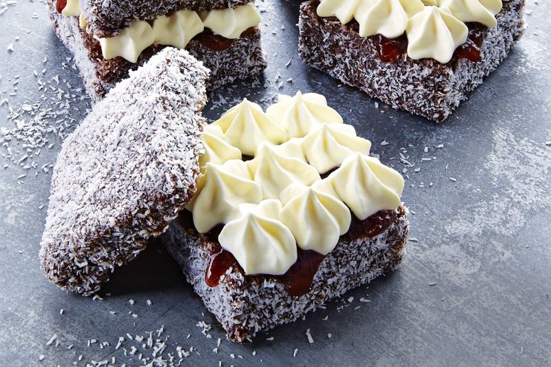 Lamington With Cream Filling