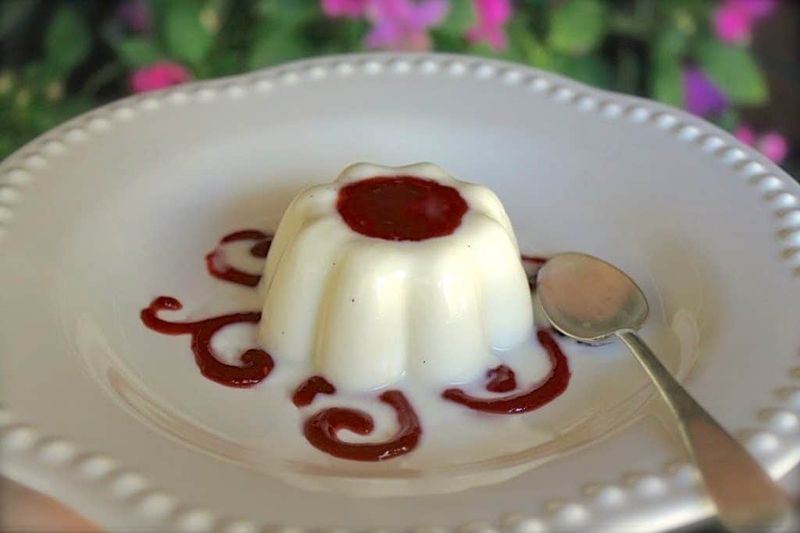 Chocolate And Vanilla Panna Cotta