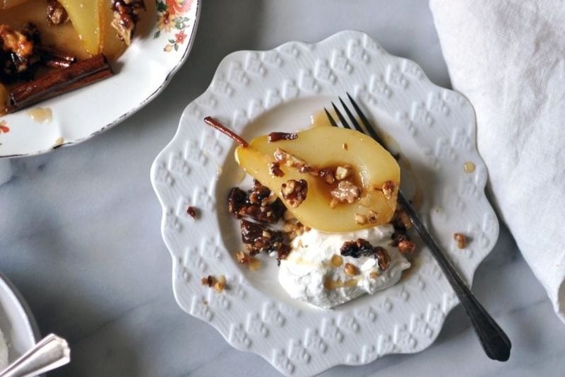 Roasted Pears With Walnuts