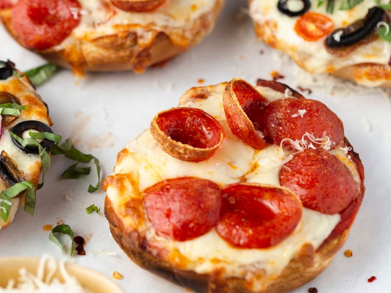 Pizza Bagels