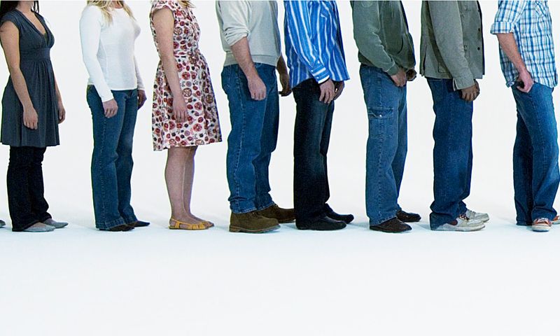 Always Queue Before Ordering Food Or Drinks