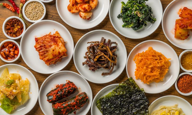 South Korean Shared Table Dining (Banchan Culture)