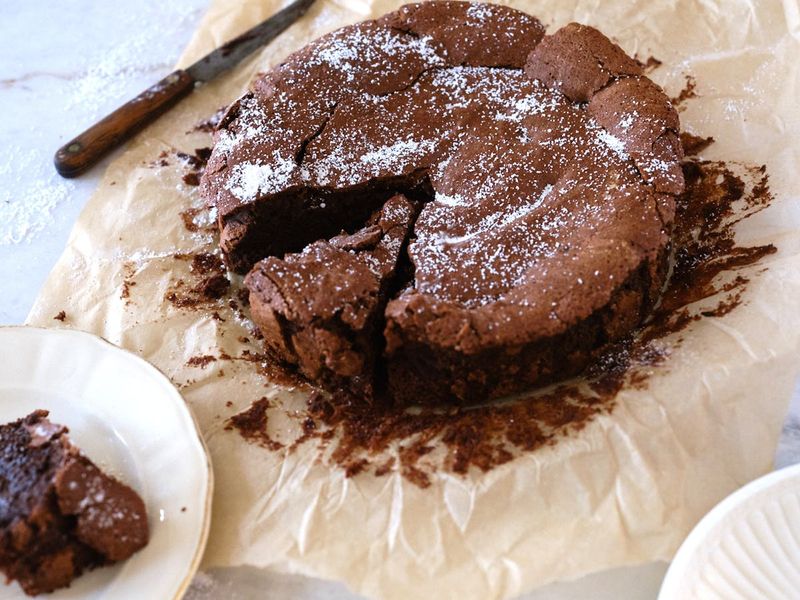 Dark Chocolate's Growing Role In Home Baking