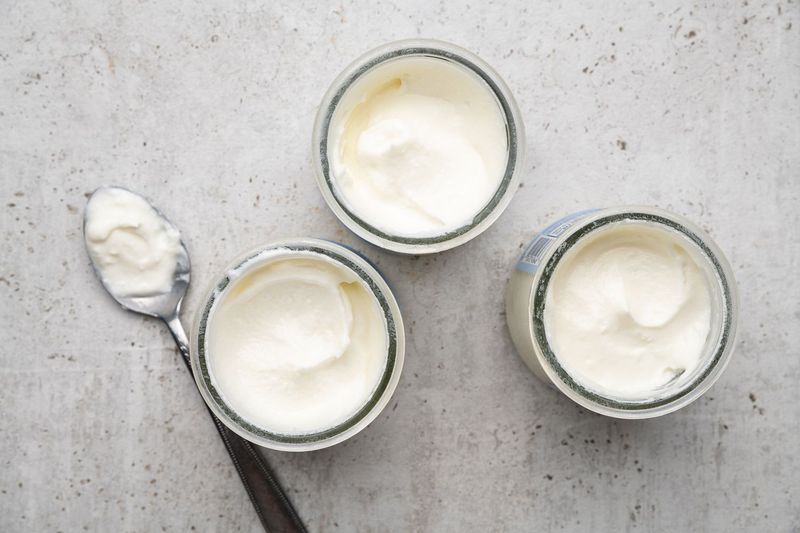 Yoghurt With Minimal Sweetness